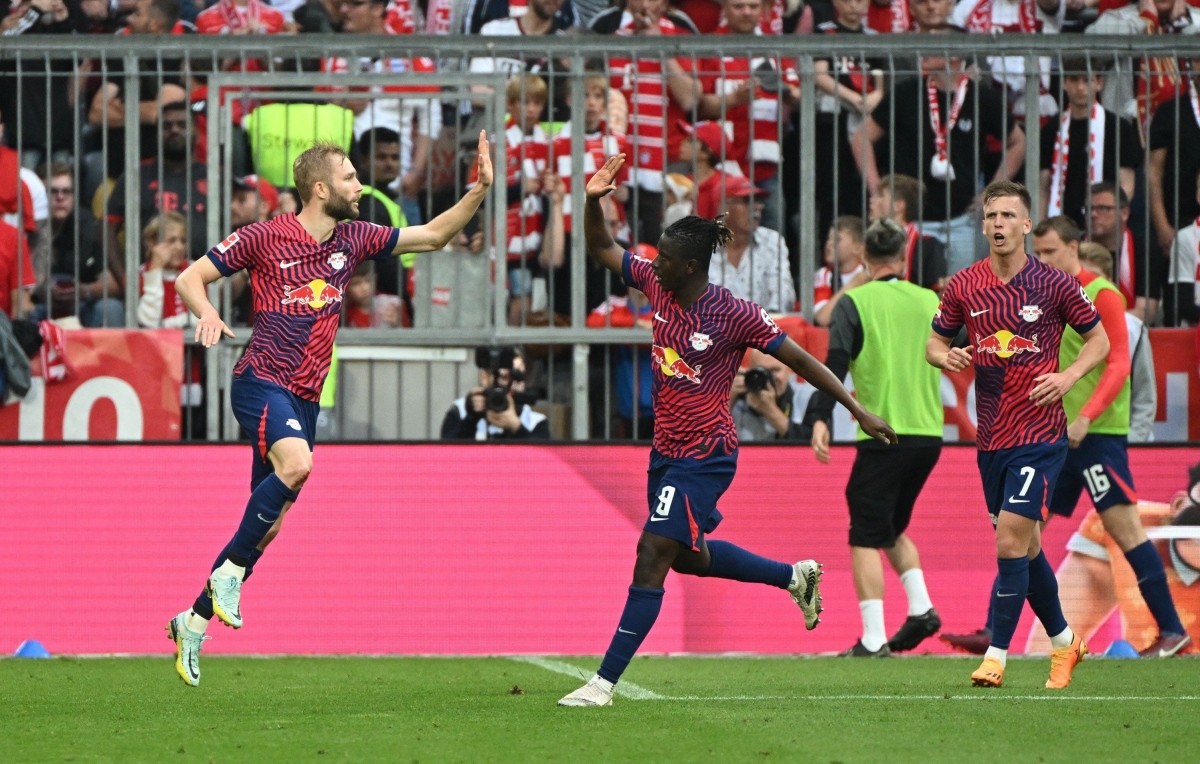 thua sốc leipzig, bayern nguy cơ mất chức vô địch bundesliga hình ảnh 2 Thua sốc Leipzig, Bayern nguy cơ mất chức vô địch Bundesliga