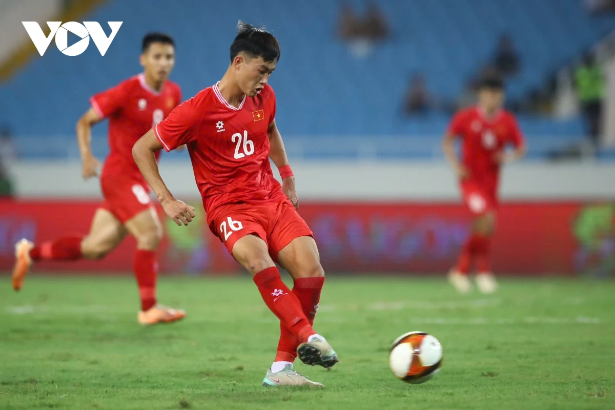 dư âm trận Đt việt nam 0-3 Đt nga thử nghiệm chưa thành của hlv kim sang sik hình ảnh 2 Dư âm trận ĐT Việt Nam 0-3 ĐT Nga: Thử nghiệm chưa thành của HLV Kim Sang Sik