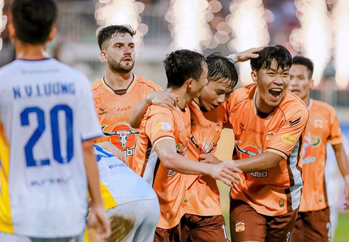 kết quả v-league hôm nay 21 9 hagl hạ gục slna, hải phòng hòa kịch tính hình ảnh 1 Kết quả V-League hôm nay 21/9: HAGL hạ gục SLNA, Hải Phòng hòa kịch tính