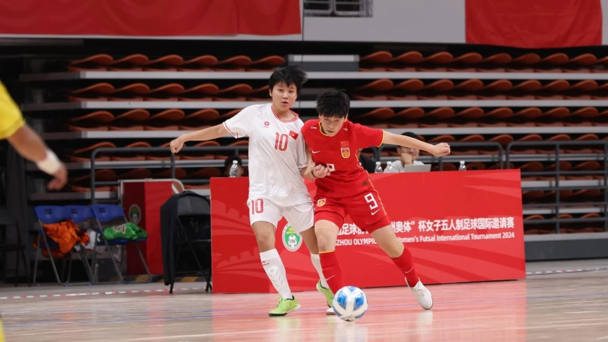 thắng đội bóng trung quốc 3-0, đại diện bóng đá việt nam tiến gần chức vô địch hình ảnh 1 Thắng đội bóng Trung Quốc 3-0, đại diện bóng đá Việt Nam tiến gần chức vô địch