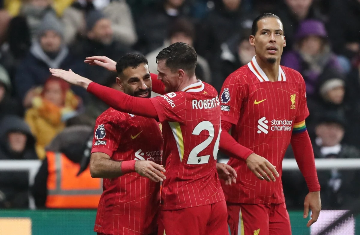 kết quả vòng 14 ngoại hạng anh mu thua arsenal, liverpool hòa khó tin hình ảnh 2 Kết quả vòng 14 Ngoại hạng Anh: MU thua Arsenal, Liverpool hòa khó tin