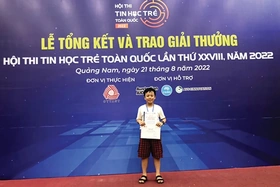 Cậu bé đam mê lập trình