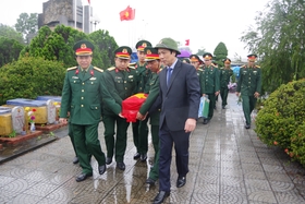 Truy điệu và an táng 8 hài cốt liệt sĩ quy tập tại xã Triệu Trạch