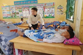 Hiệu quả mô hình bán trú dân nuôi ở Hướng Lộc