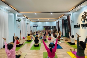 Tập yoga tại nhà sao cho an toàn?
