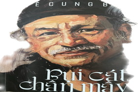 Đọc hồi ký “Bụi cát chân mây”