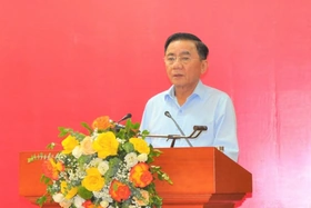Nhận ra sai sót, chân thành xin lỗi sẽ làm cho dân chủ trong Đảng thực chất, minh bạch, công khai hơn