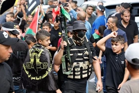 Căng thẳng gia tăng tại Dải Gaza và Bờ Tây, UAV Israel tấn công các vị trí của phong trào Hồi giáo Hamas