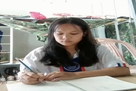 Chông chênh đường đến giảng đường