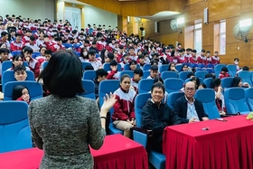 Hãy bảo vệ tuổi thơ con!
