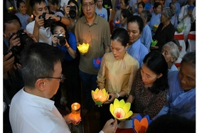 Hội Nhà báo Việt Nam “Thắp sáng ngọn lửa tri ân”: Tổ chức lễ cầu siêu, tri ân 512 liệt sĩ nhà báo