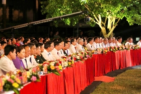 Cầu truyền hình “Vang mãi khúc khải hoàn” kỷ niệm 50 năm Ngày giải phóng miền Nam, thống nhất đất nước