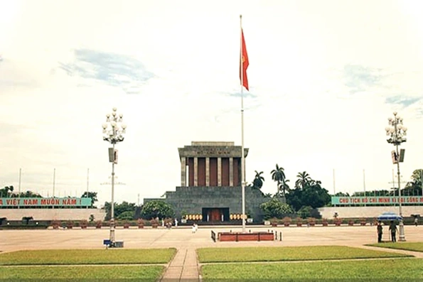 Thiêng liêng lời thề độc lập