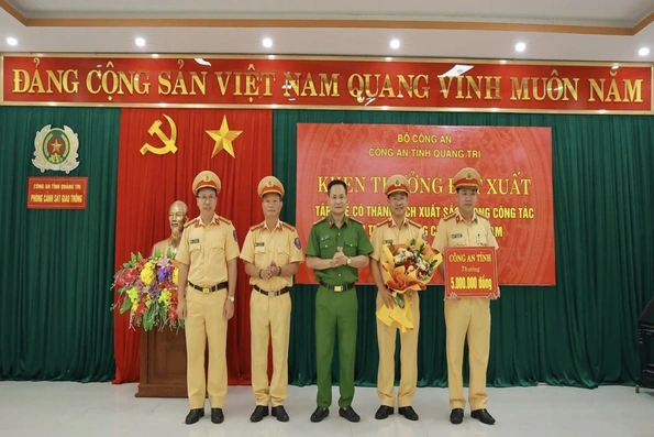 Phá án ma túy trên các cung đường