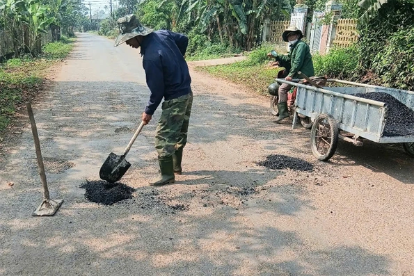 Đường ĐT.576C được khắc phục hư hỏng