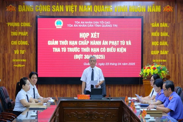 10 phạm nhân được giảm thời hạn chấp hành án và tha tù trước thời hạn