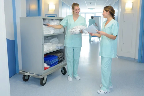 Châu Âu đối mặt với thiếu hụt y tá nghiêm trọng