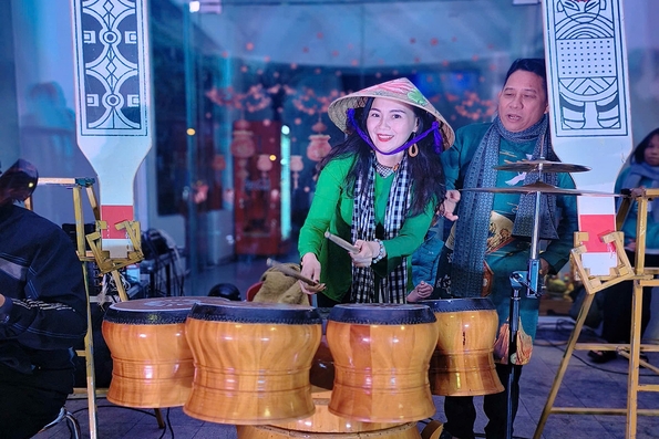 Chung điệu hò tình quê