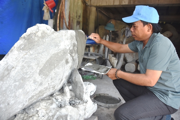 “Nghệ nhân” đa tài ở làng biển Tân Hải