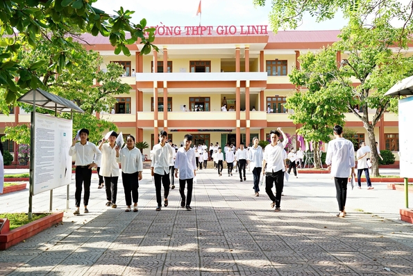 Cần có lộ trình rõ ràng trong việc thay đổi các chính sách giáo dục