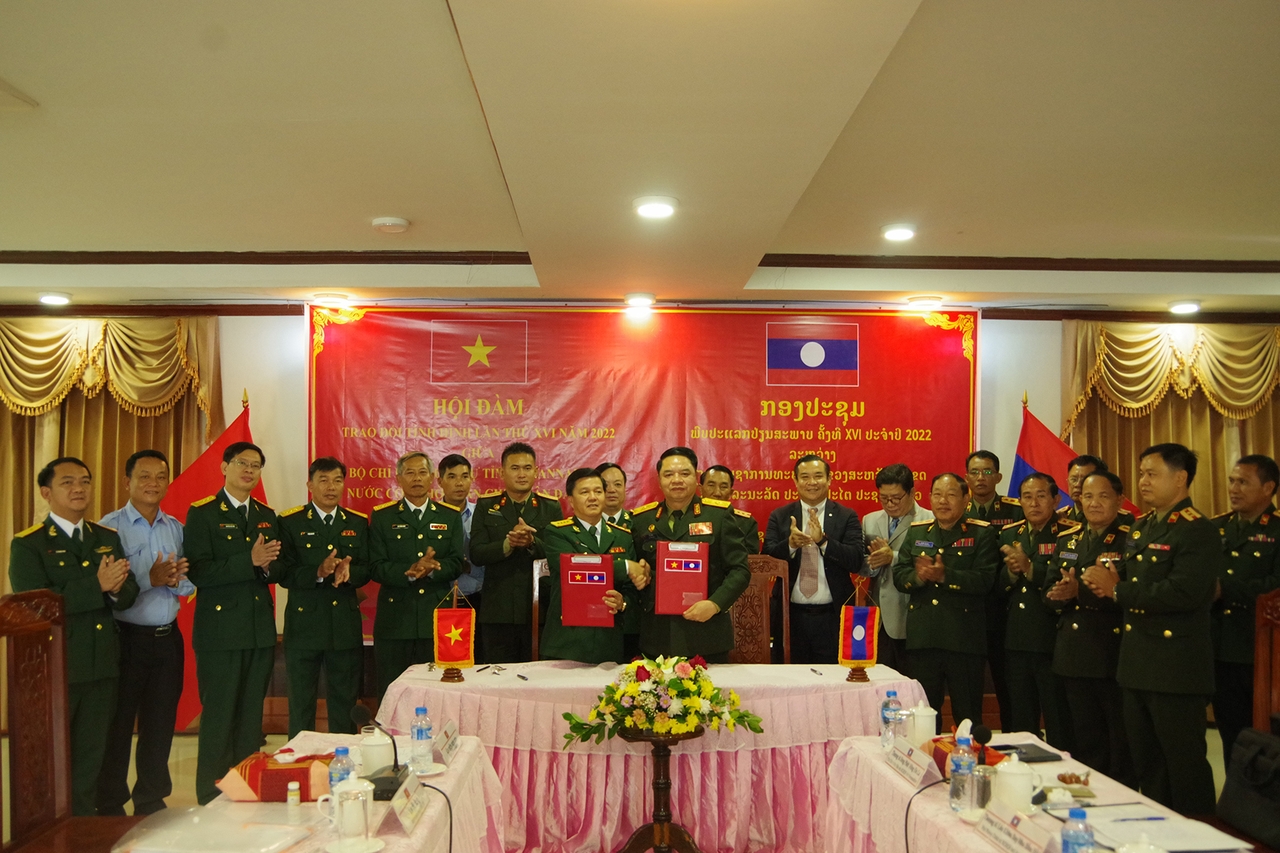 Hội đàm giữa Bộ CHQS tỉnh Quảng Trị - Savannakhet