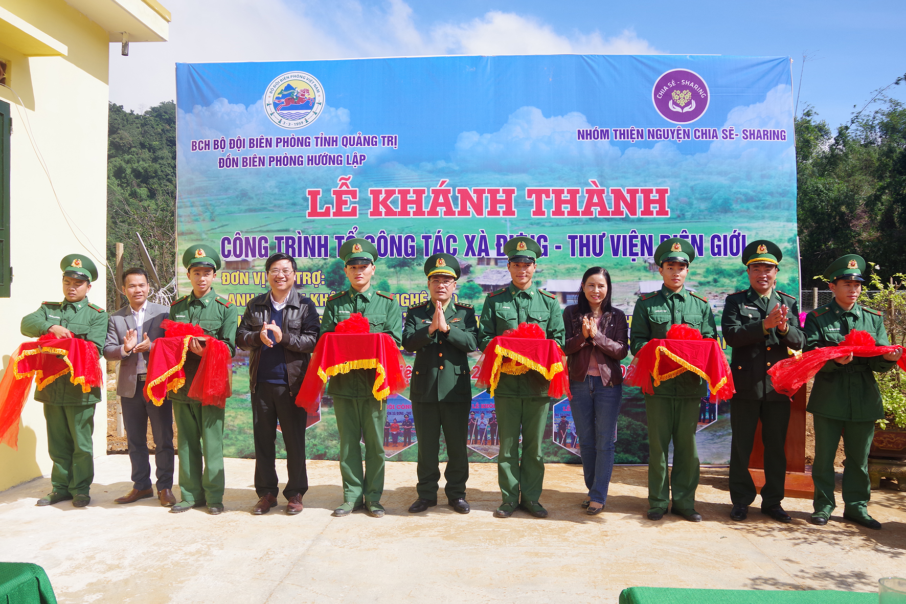 Khánh thành công trình Tổ công tác Xà Đưng – Thư viện biên giới