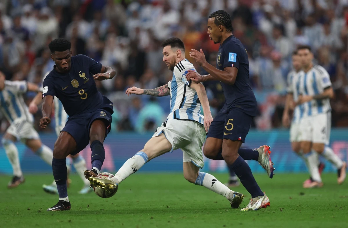 Khi số phận không còn “ngoảnh mặt” với Messi