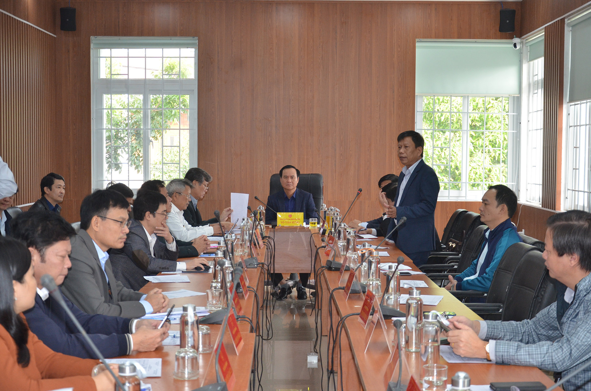 Chủ tịch UBND tỉnh Võ Văn Hưng: Cử cán bộ về tận cơ sở nắm bắt tình hình để giải quyết kiến nghị của công dân thấu tình đạt lý