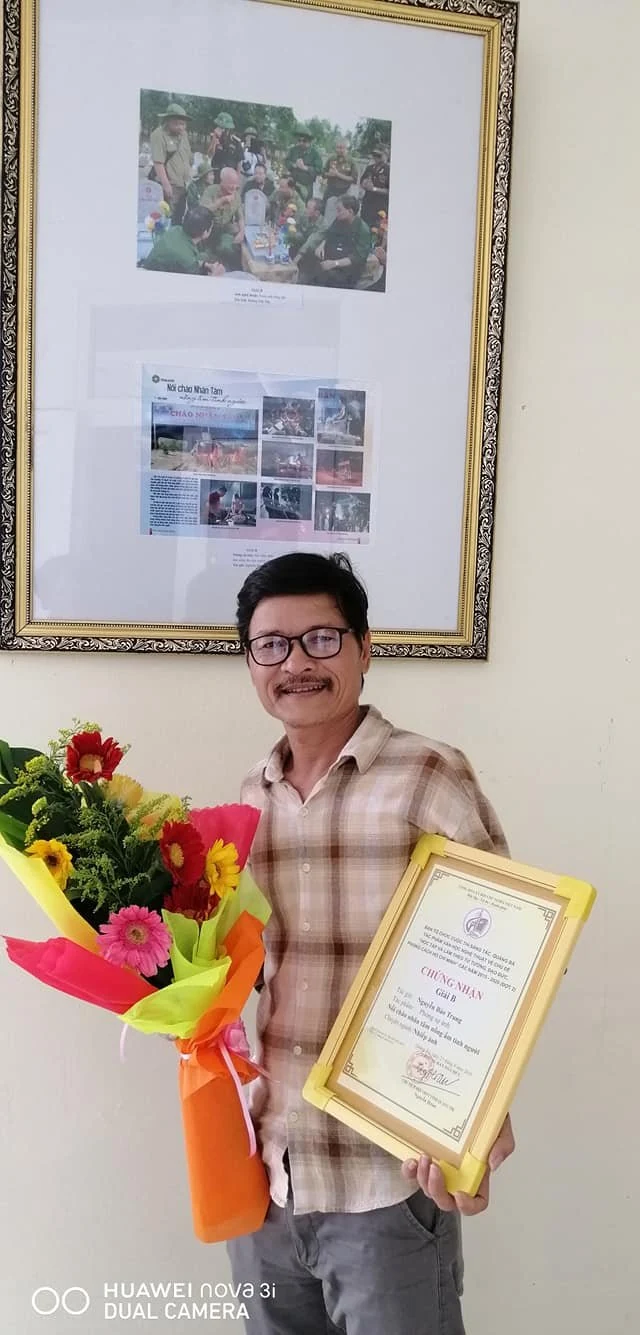 Người “gom nhặt” từng khoảnh khắc