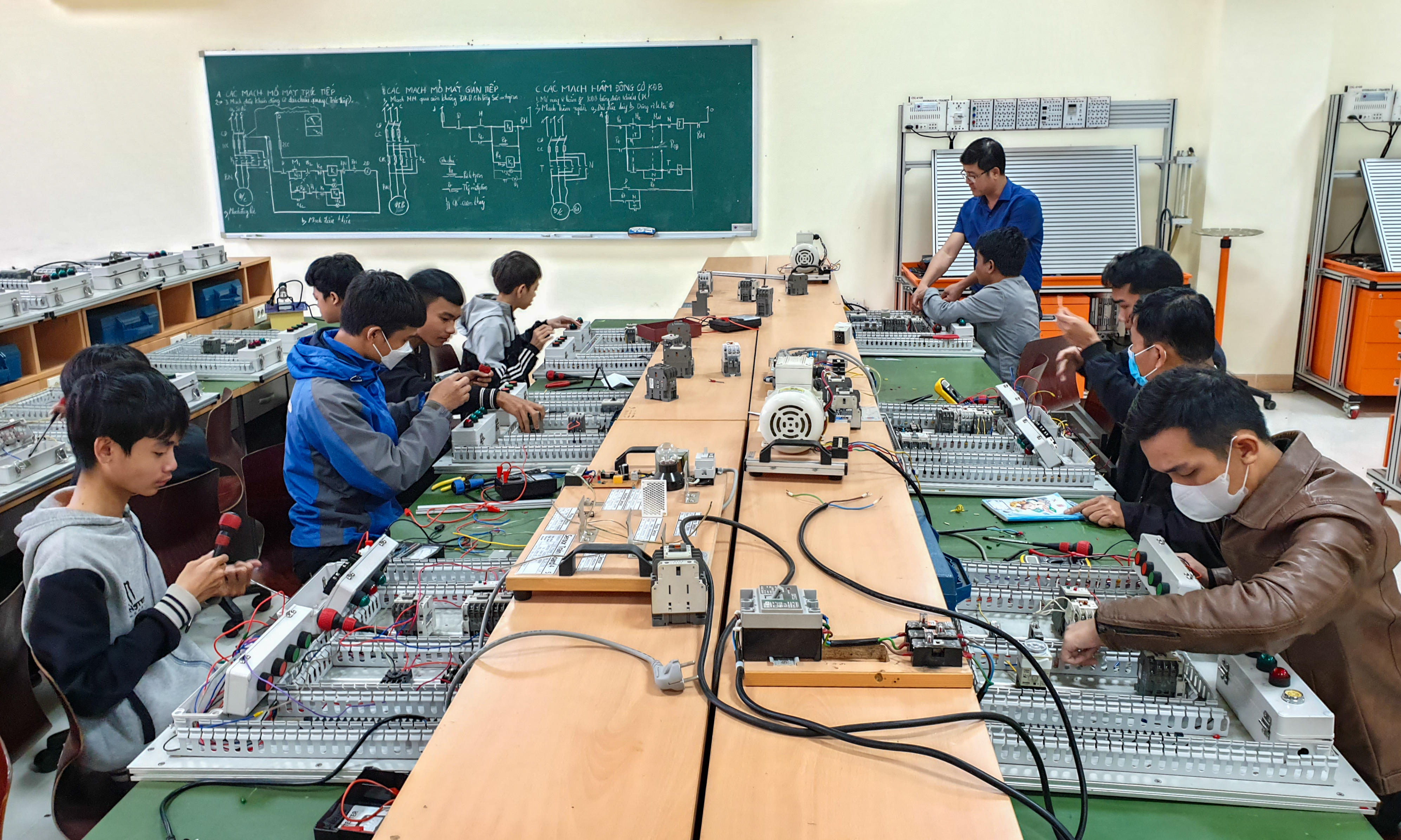 Những người thầy không bục giảng