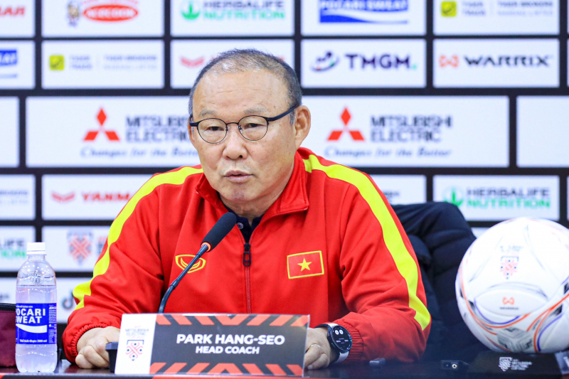 HLV Park Hang-seo: Tuyển Việt Nam phải thắng Myanmar để có ngôi đầu bảng