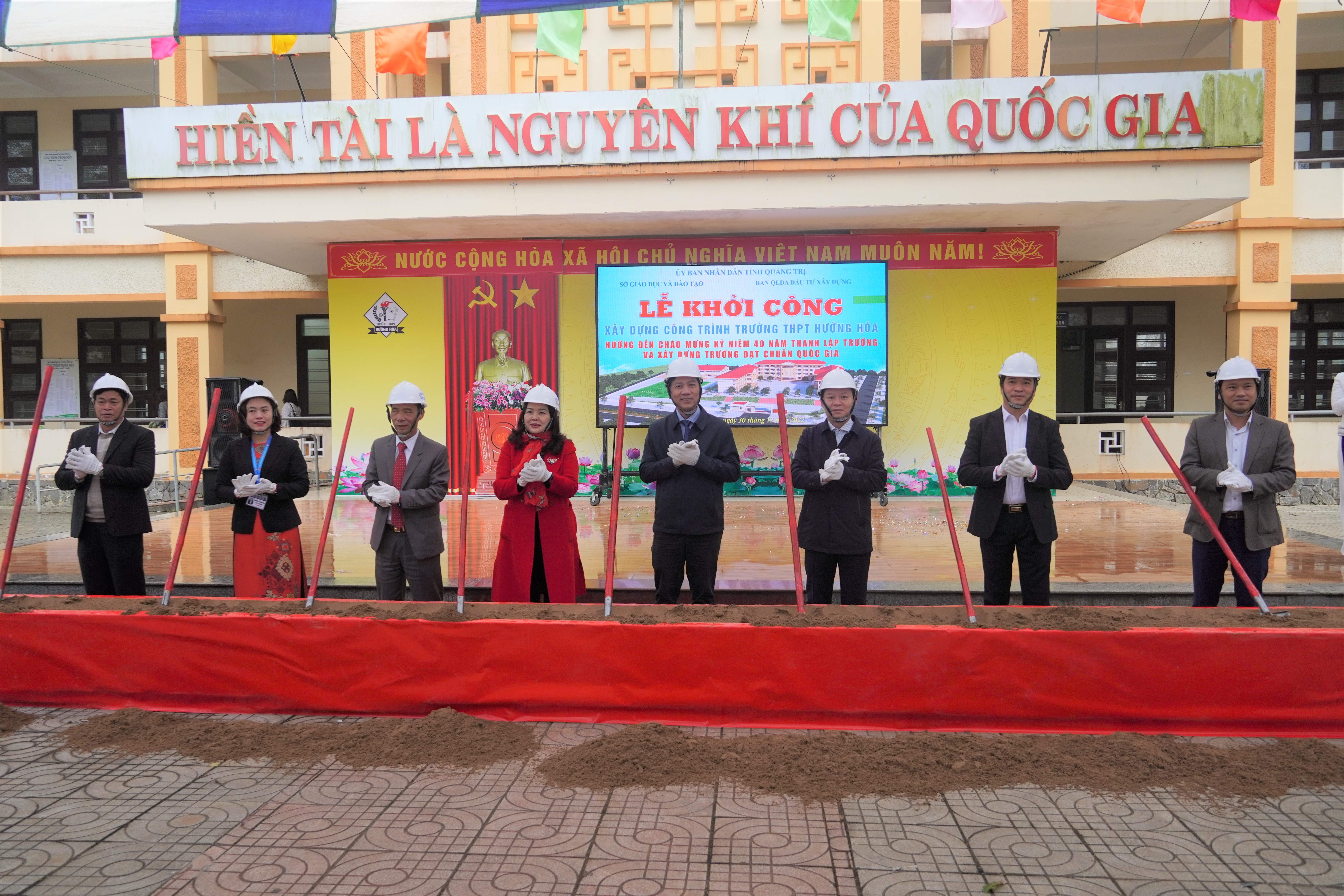Khởi công xây dựng Trường THPT Hướng Hóa