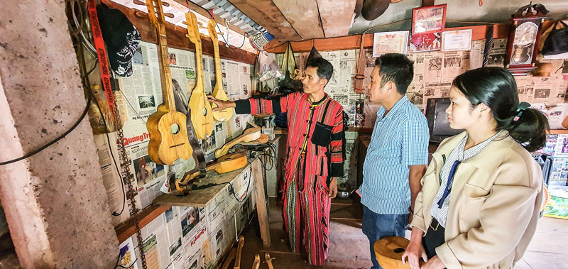 Phát huy vai trò người có uy tín trong đồng bào dân tộc thiểu số