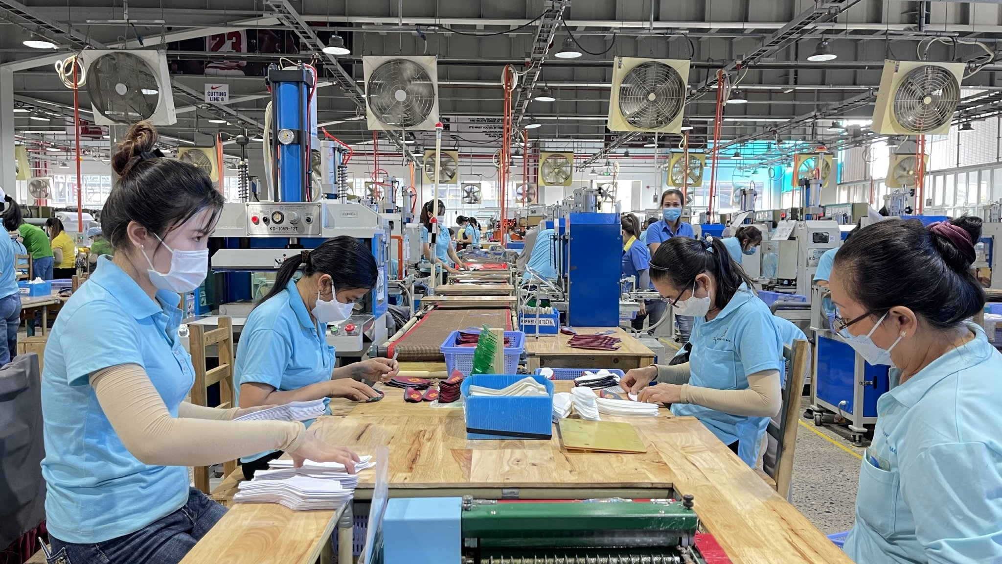 3 nhóm lao động được nhận tiền hỗ trợ từ 1-3 triệu đồng