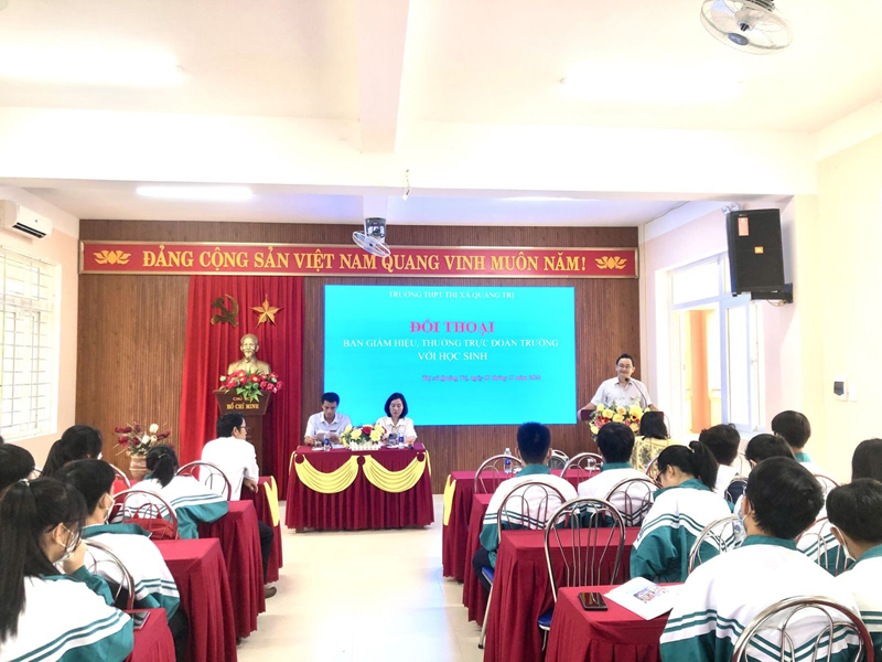Thực hiện tốt quy chế dân chủ để nâng cao chất lượng giáo dục