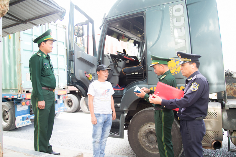 Giữ gìn bình yên nơi biên cương