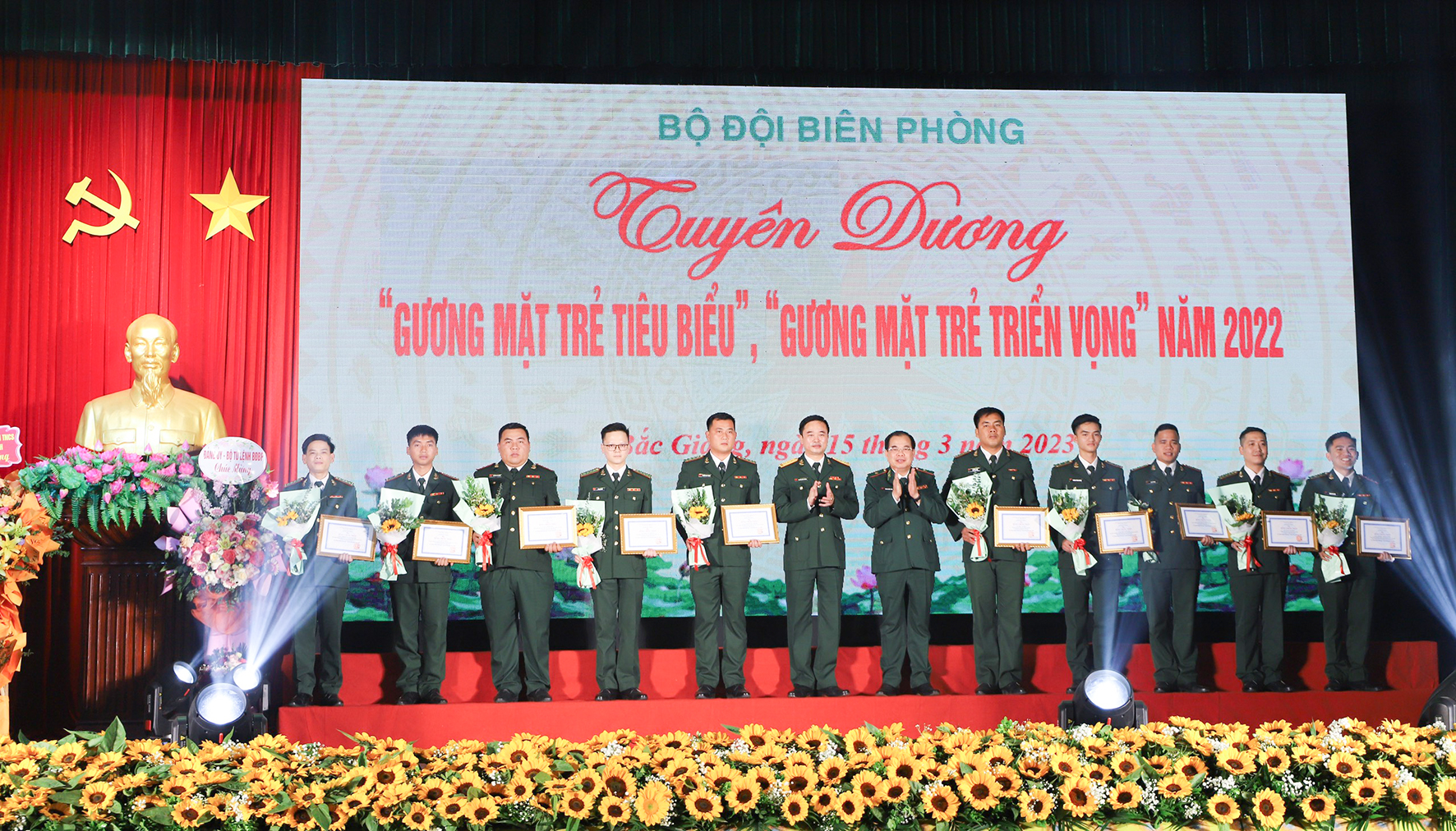Trung úy Trương Trùng Dương đoạt giải “Gương mặt trẻ triển vọng” Bộ đội Biên phòng năm 2022