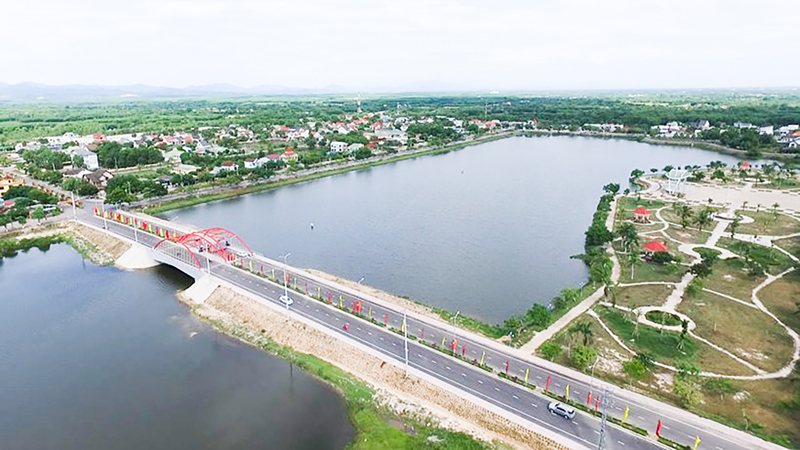 Phát huy truyền thống cách mạng, quyết tâm xây dựng quê hương Hải Lăng giàu đẹp