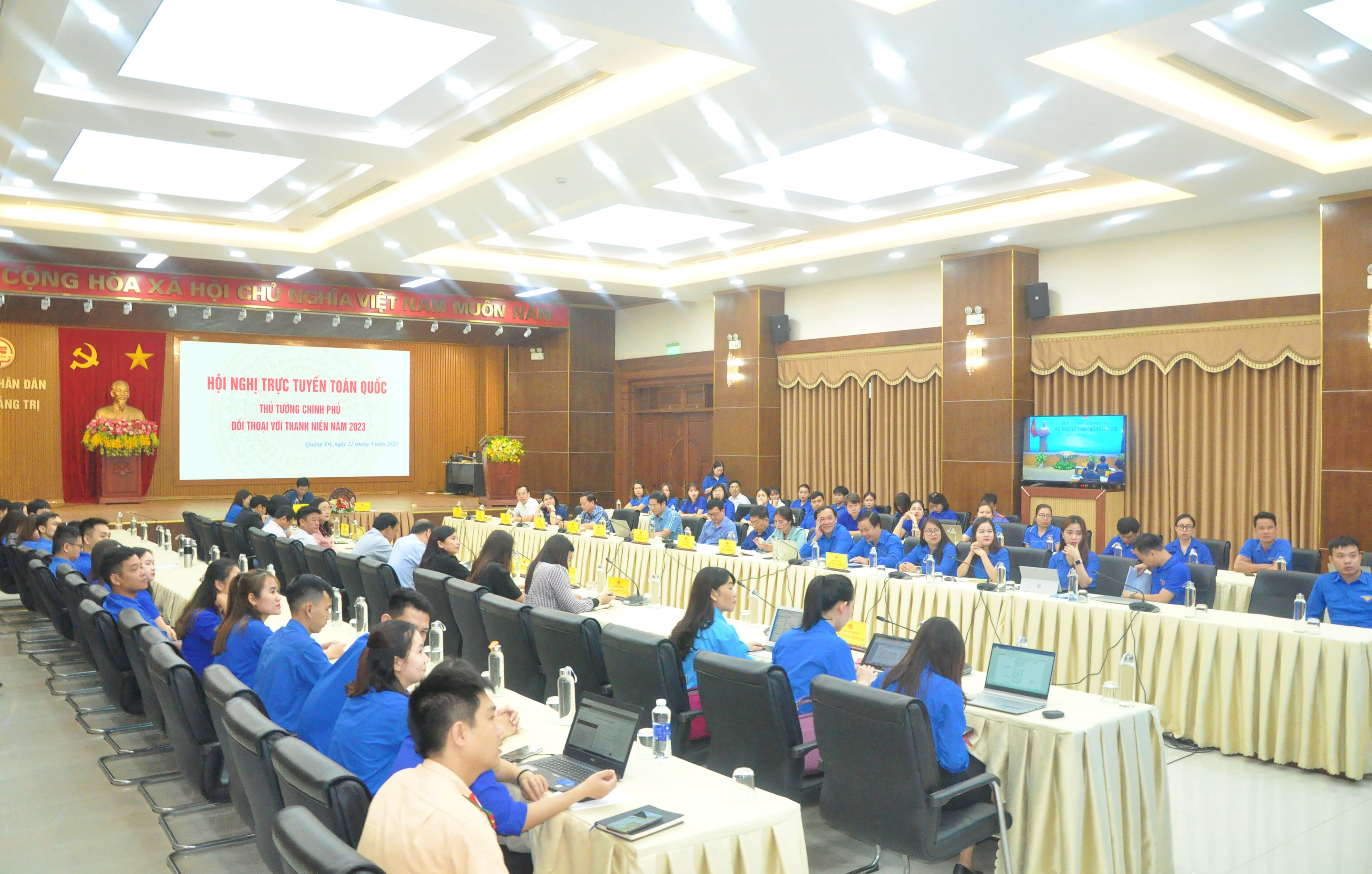 Thủ tướng Chính phủ đối thoại với thanh niên năm 2023