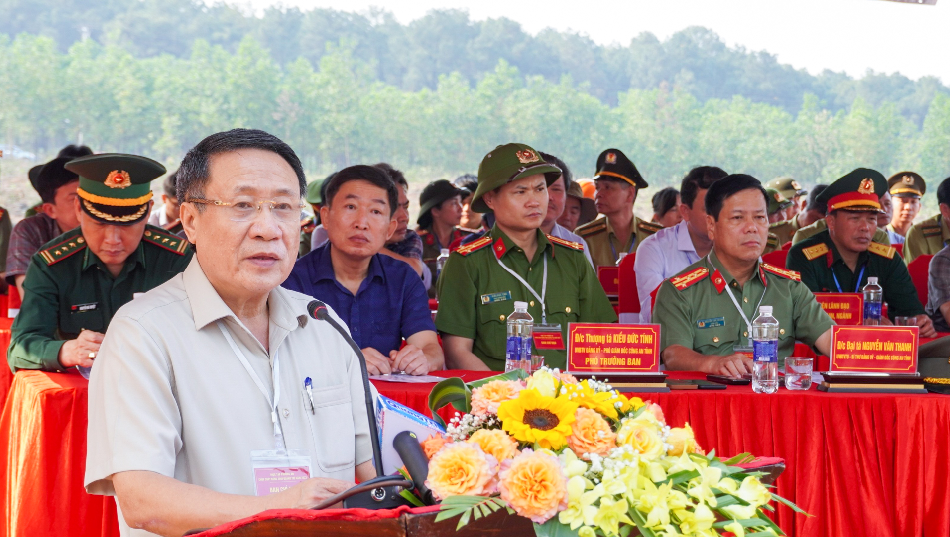 Hơn 300 người thực tập phương án chữa cháy rừng quy mô cấp tỉnh