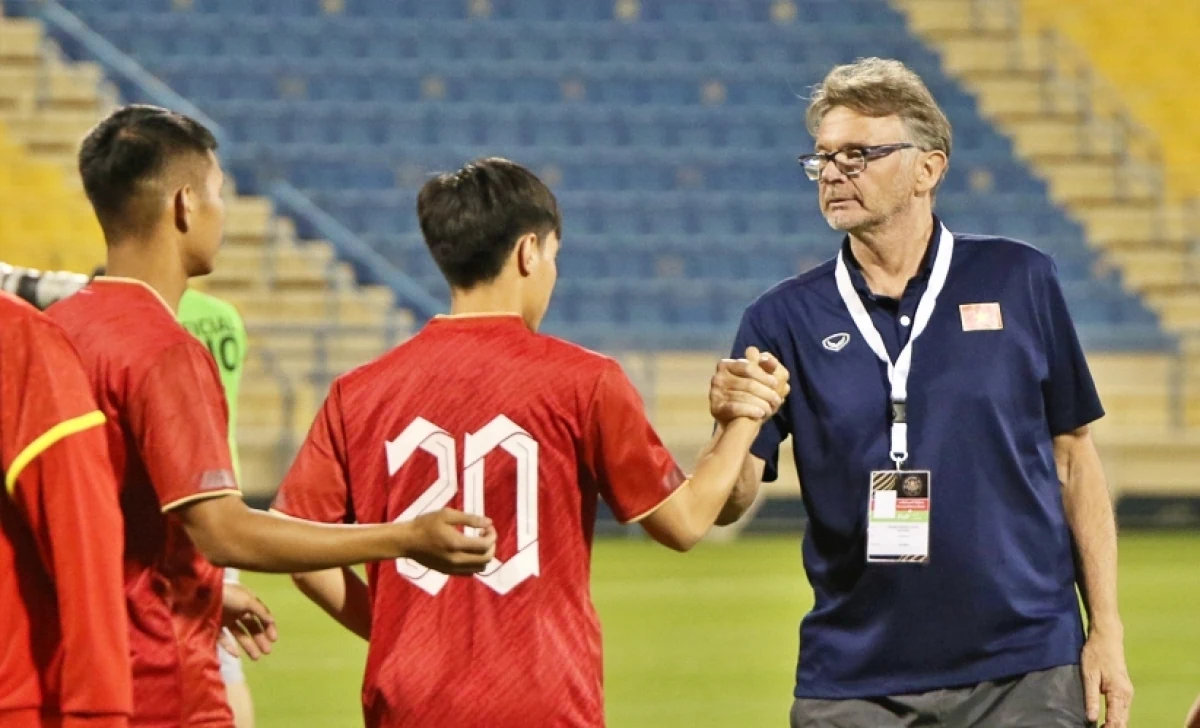 U22 Việt Nam vào bảng đấu khó ở SEA Games 32: HLV Troussier đối mặt thực tế khốc liệt