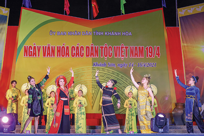 Tham luận của Báo Khánh Hòa: Báo Đảng với việc tuyên truyền bảo vệ nền tảng tư tưởng của Đảng trong tình hình mới