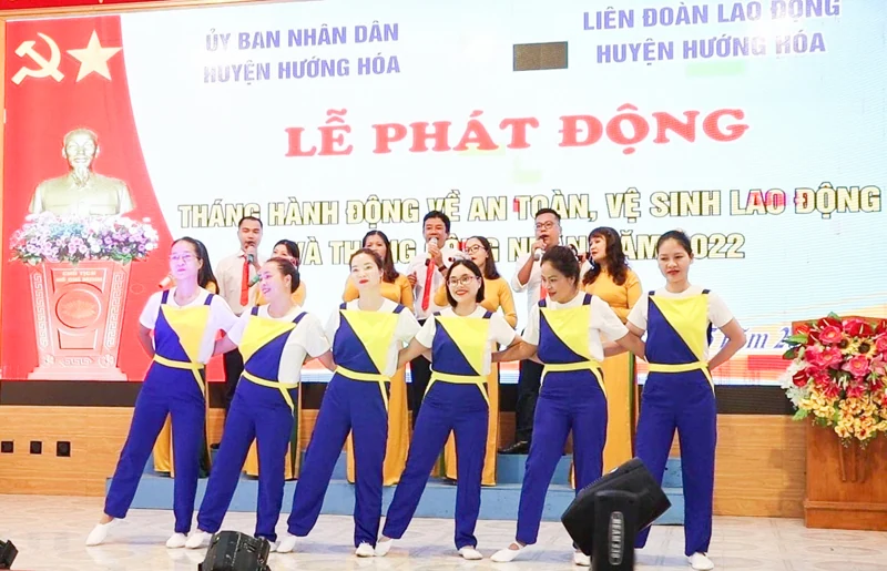 Gắn kết bền chặt giữa người lao động với tổ chức công đoàn