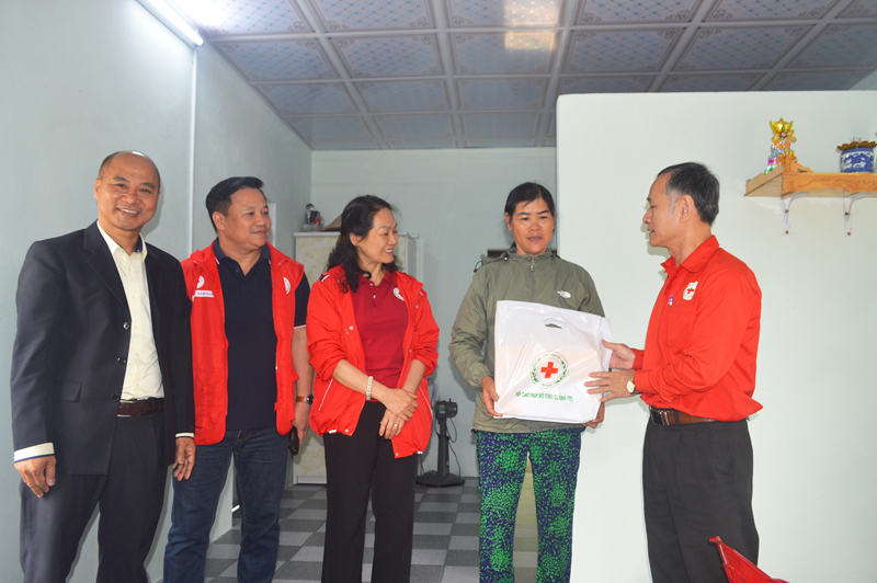 Những mái nhà an toàn cho ngư dân