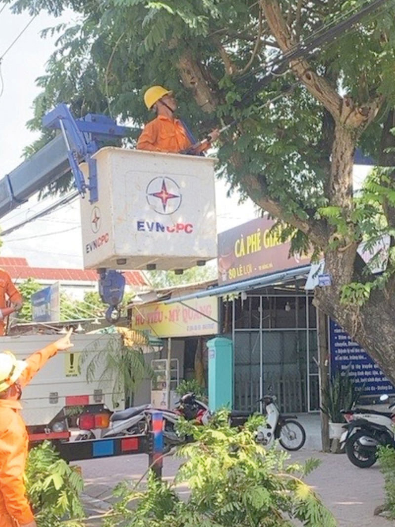 VÌ nguồn điện năng ổn định cho thành phố