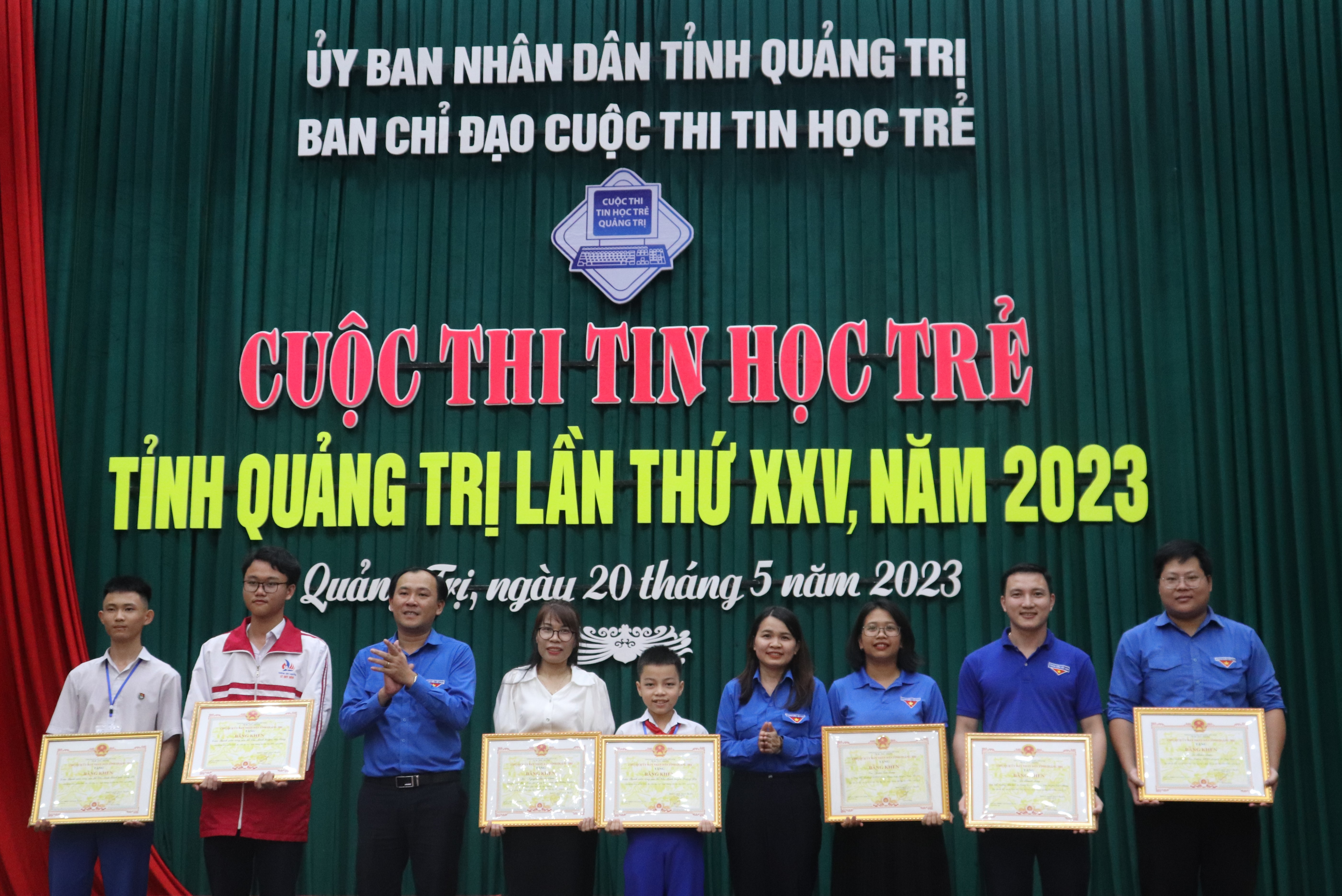 195 học sinh tham gia Cuộc thi “Tin học trẻ” tỉnh Quảng Trị