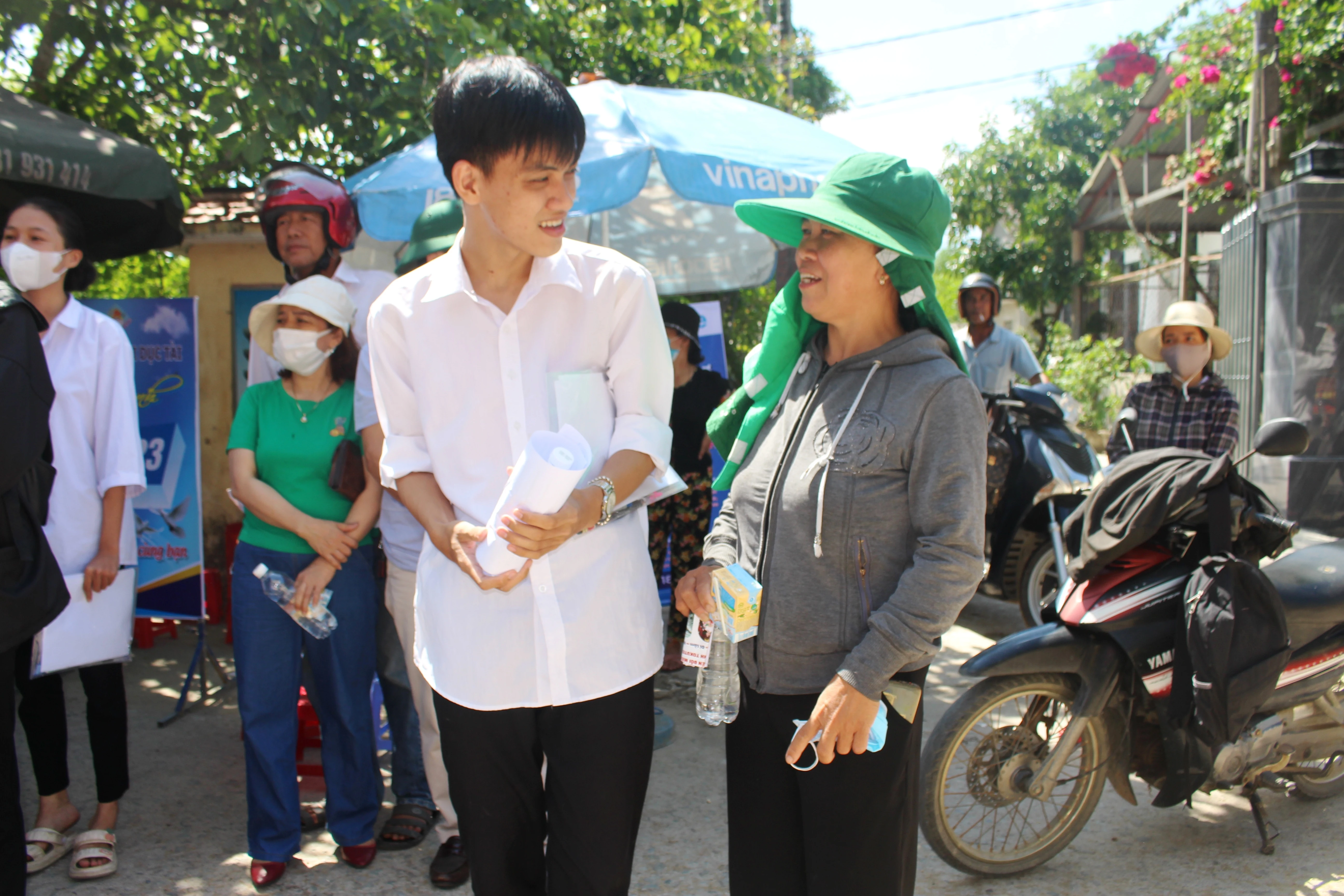 Kết thúc môn thi đầu tiên Kỳ thi tốt nghiệp THPT năm 2023: Đề thi Ngữ Văn thú vị, thí sinh tự tin đạt điểm cao