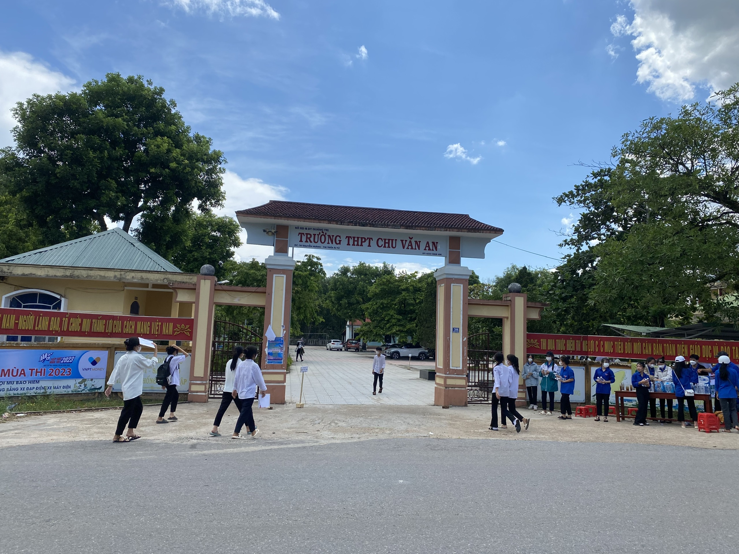 Kỳ thi tốt nghiệp THPT năm 2023: Khép lại mùa thi với môn Ngoại ngữ
