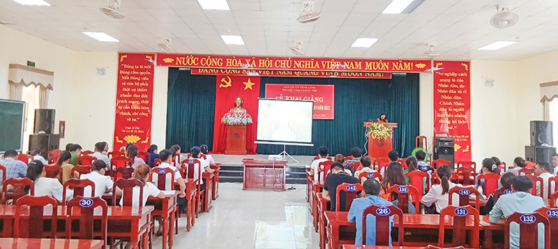 Nâng cao chất lượng đào tạo, bồi dưỡng cán bộ ở cơ sở