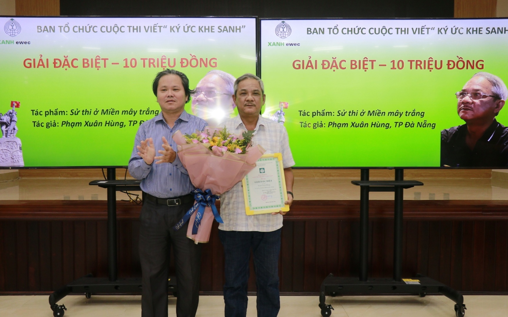 Trao giải cuộc thi viết “Ký ức Khe Sanh” cho 12 tác phẩm